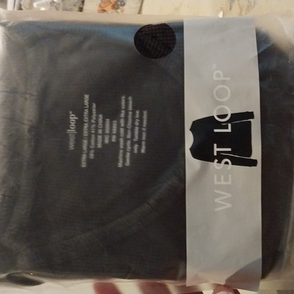 west loop Tops - Black Thermal Top